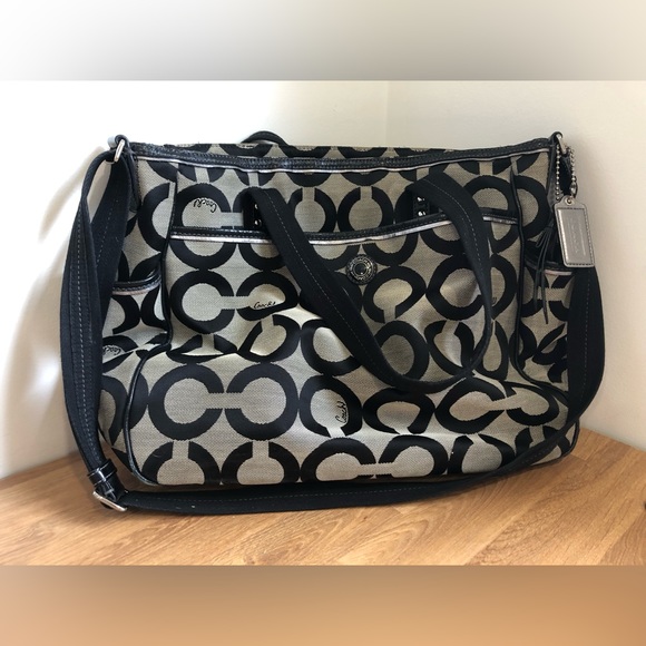 Coach Handbags - Coach Tote (well loved!)